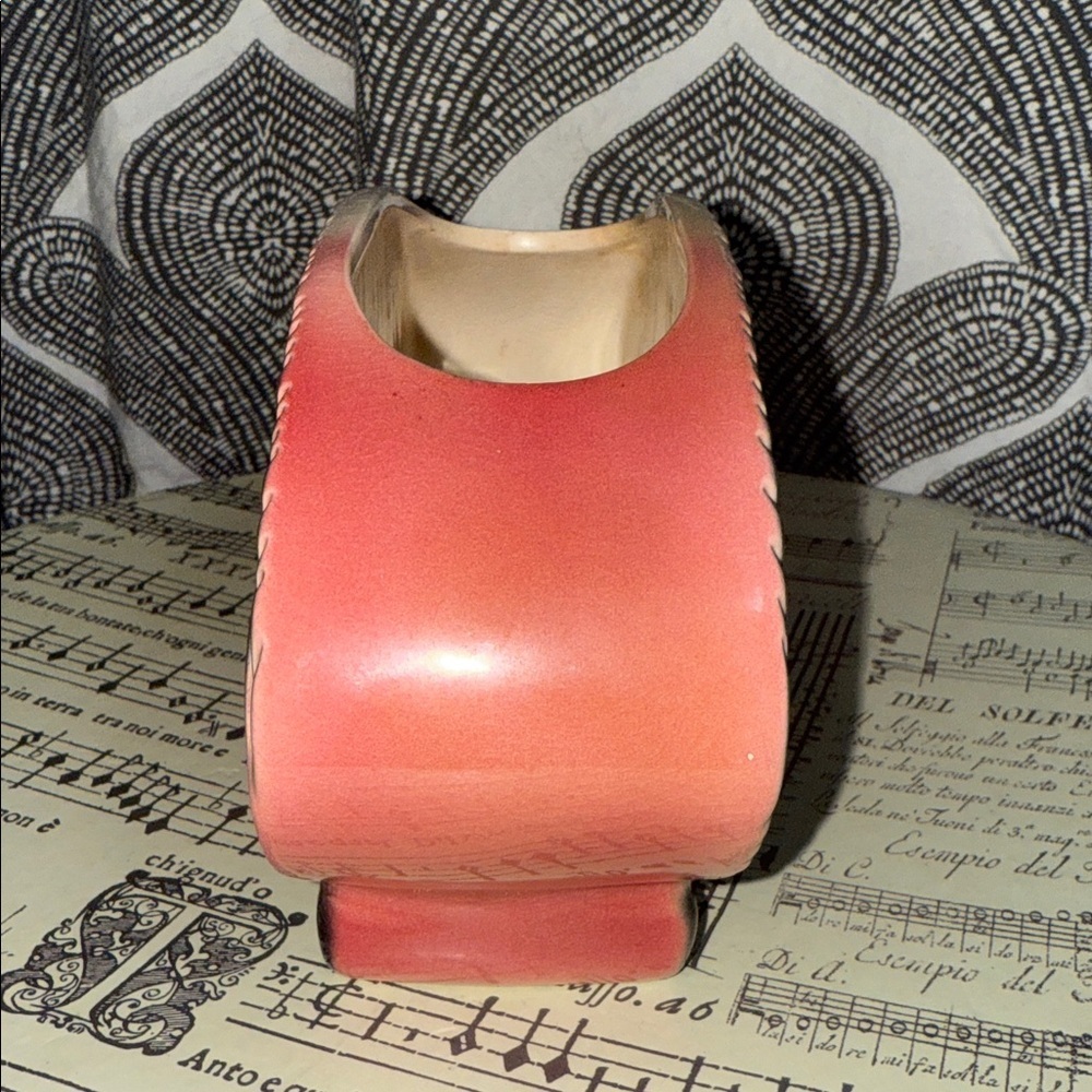 Royal Copley "Riddle" pattern footed ceramic planter - Picture 6 of 9